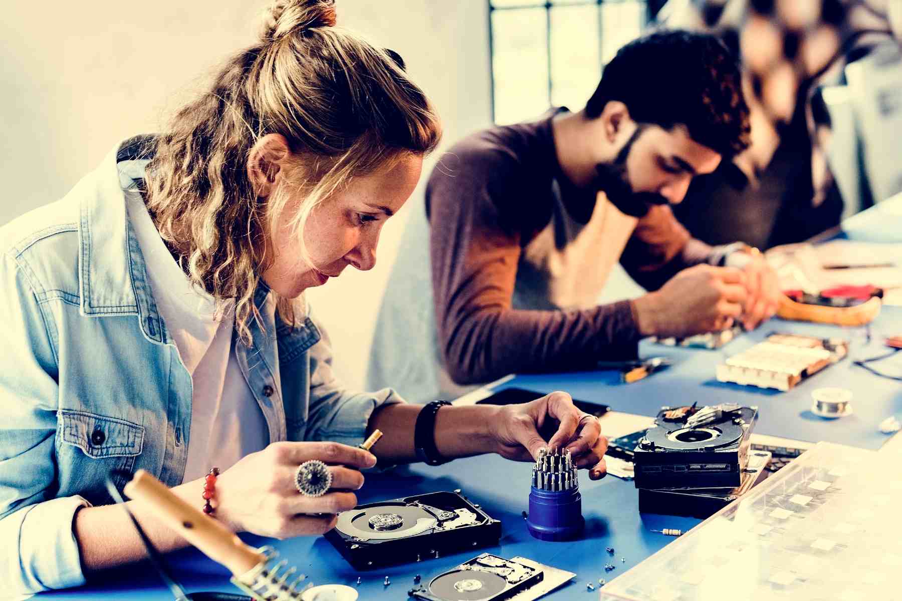 Seeking for Electrical Technician  in Salem